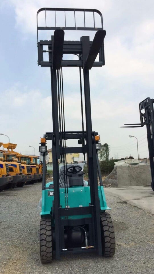 Xe nâng dầu diesel FD18