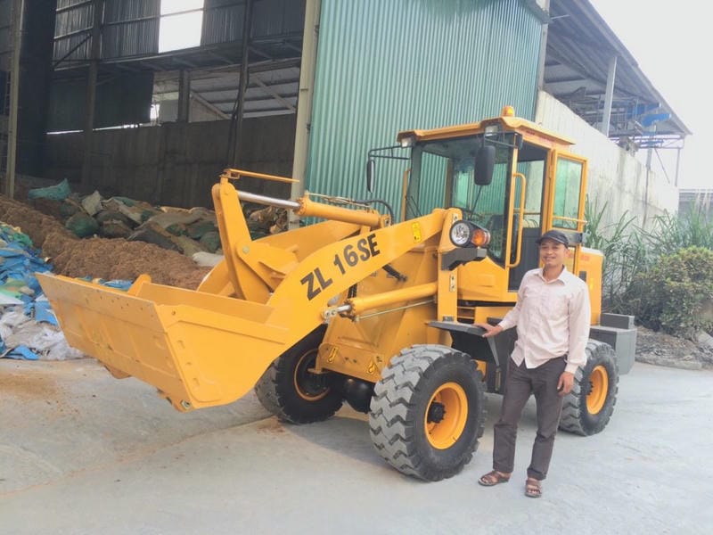 Máy xúc lật nhỏ