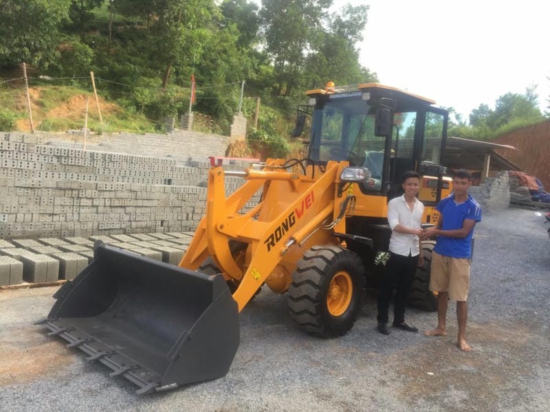 Máy xúc lật Rongwei ZL920