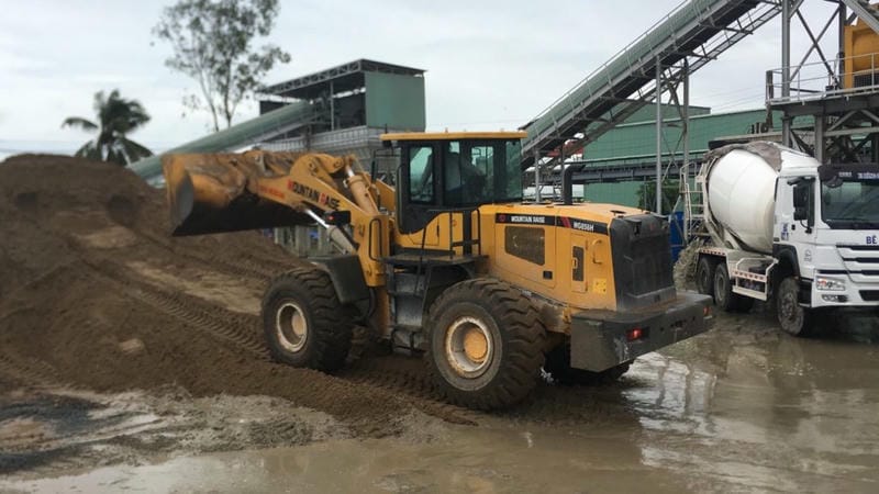 Máy Xúc lật Mountain Raise WG856H