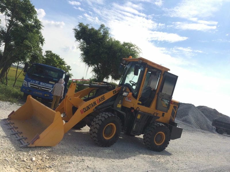 Máy xúc lật MR920