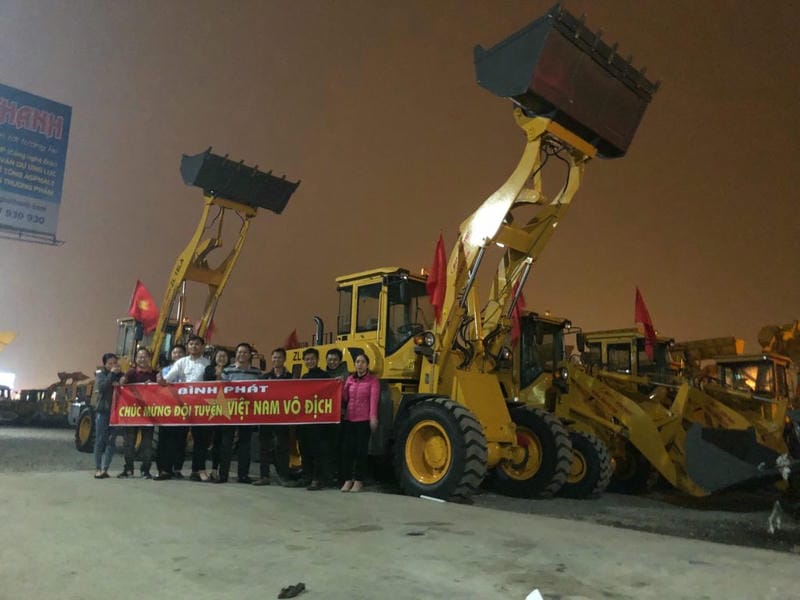 xúc lật Trung Quốc