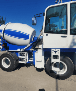 Xe trộn bê tông tự hành Trung Quốc kiểu Fiori