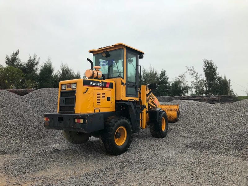 Xúc lật RW920H đời 2012