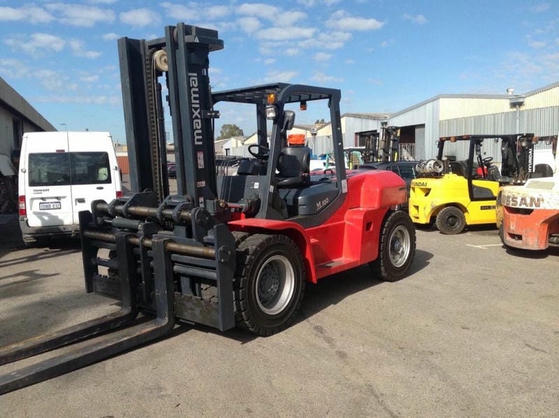 Xe nâng dầu 10 tấn Maximal FD100