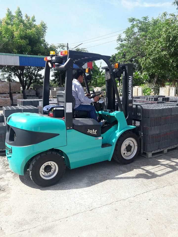 Xe nâng dầu diesel Maximal