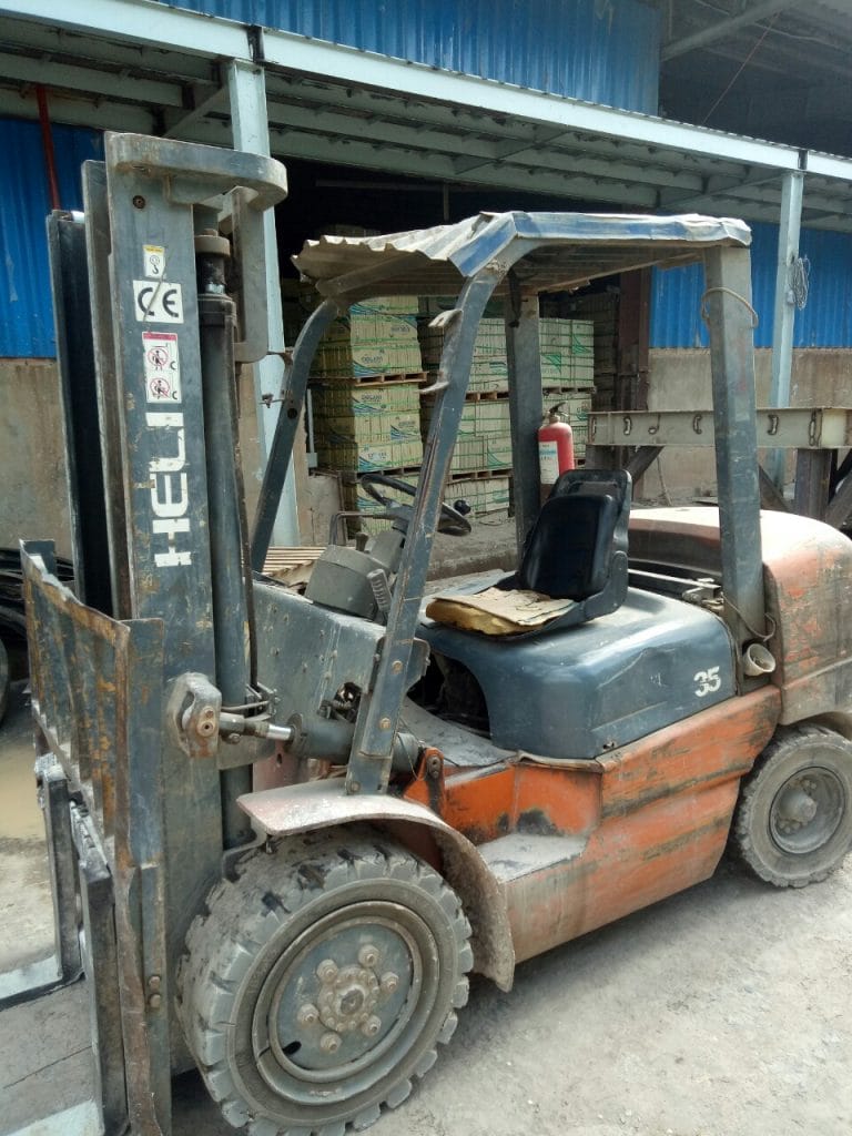Sửa xe nâng dầu Heli 3,5 tấn tại Bình Dương
