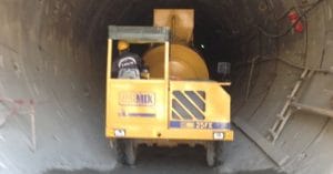 Xe trộn bê tông tự hành Carmix 25FX