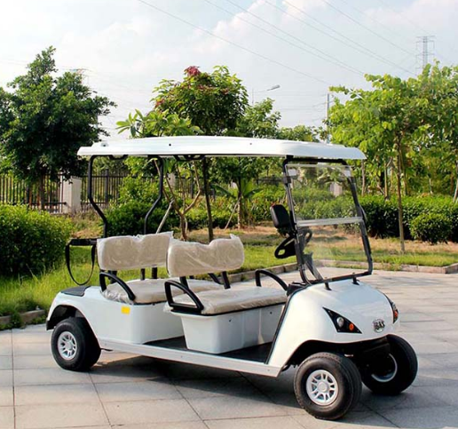 Xe ô tô điện 4 chỗ cho sân golf