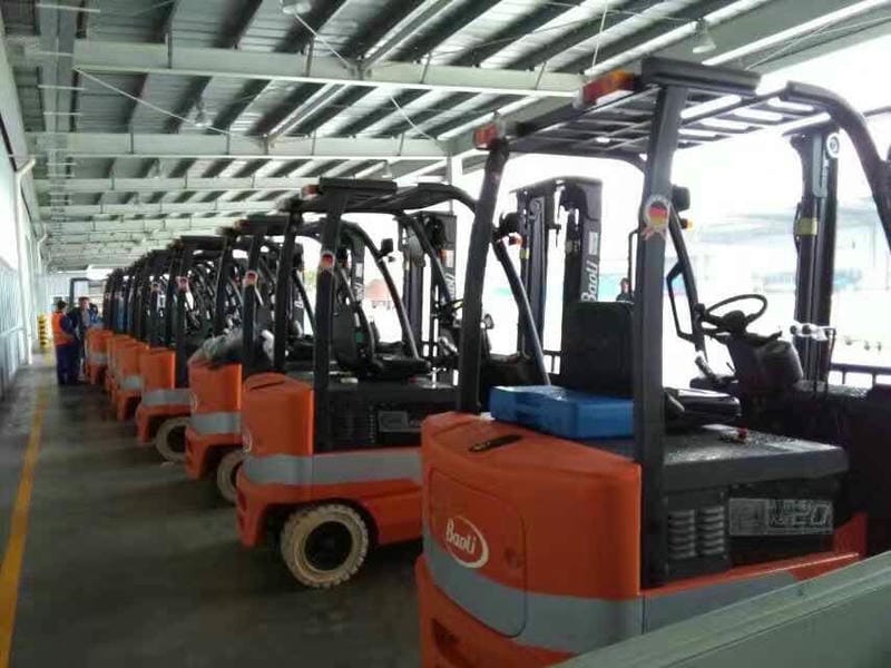 xe nâng điện ngồi lái Baoli