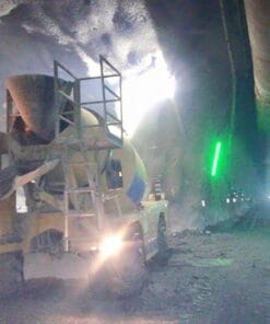 Xe trộn bê tông CARMIX thi công hầm