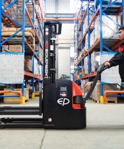 Xe nâng điện Stacker ES16-16WA