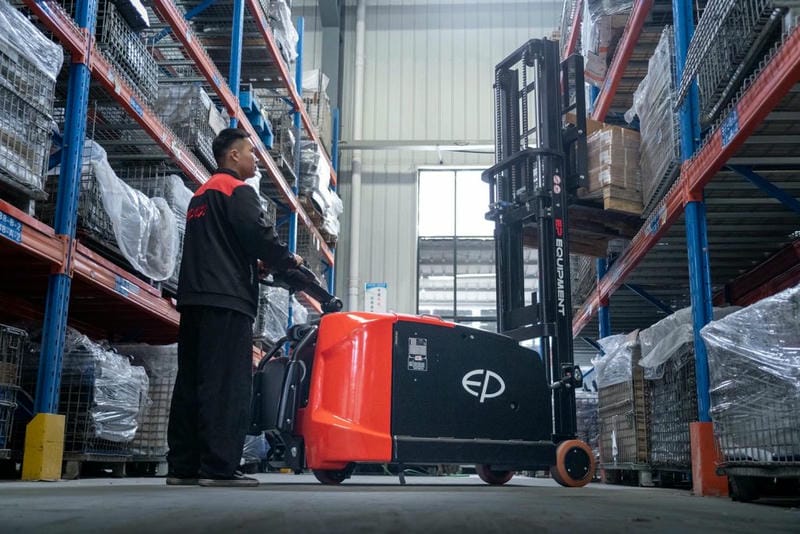 Bánh lái xe nâng điện 