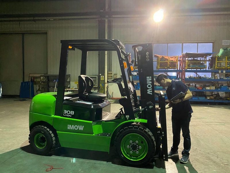 Xe nâng tại Vĩnh Phúc 1 