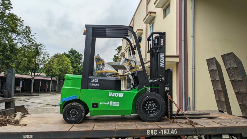 xe nâng điện 3 tấn lithium 