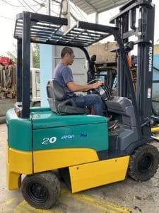 xe nang dien komatsu 2t A3332