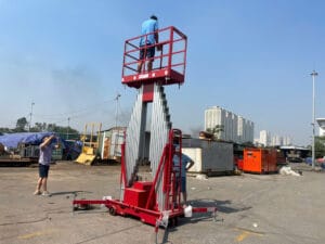 Thang nâng người 12m ảnh 1