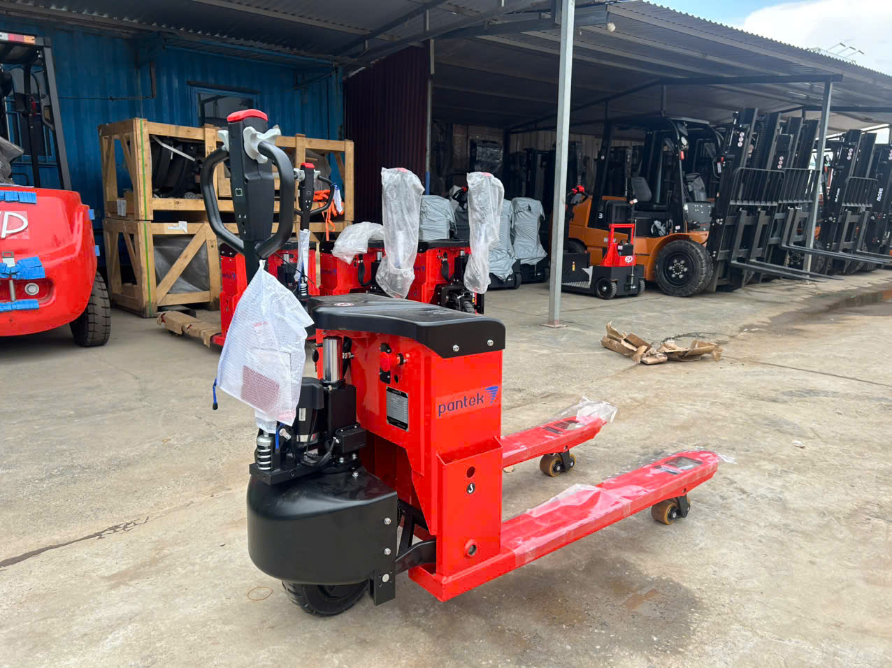 Xe nâng tay điện 3 tấn Model MN01 14 Xe Nâng Tay điện 3 Tấn Mn01 Hình 4